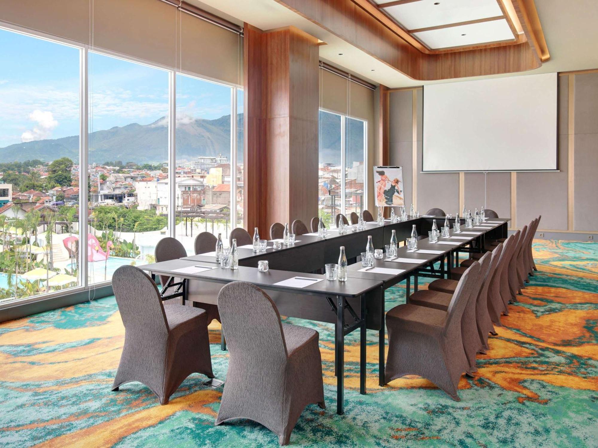 Mercure Garut City Center Extérieur photo